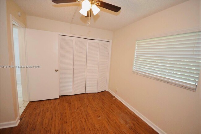 Building Photo - 5100 SW 64th Ave
