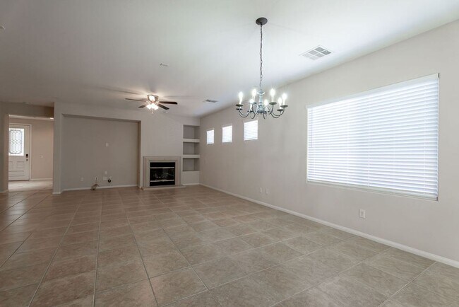 Building Photo - 4433 Weitzman Pl
