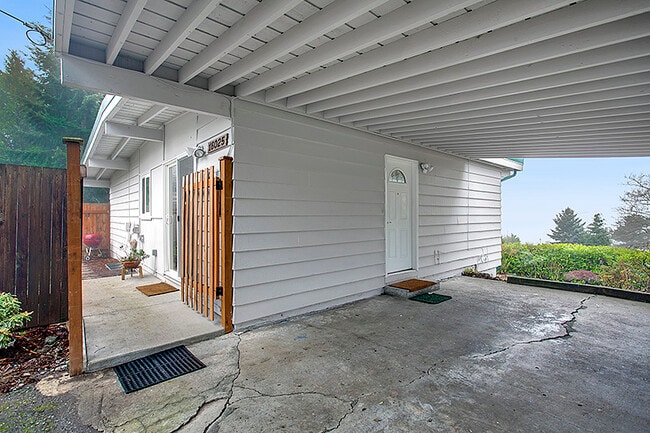 View of house from carport - 16025 Lake Hills Blvd