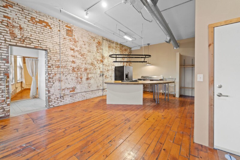 Building Photo - 61 Prospect Ave