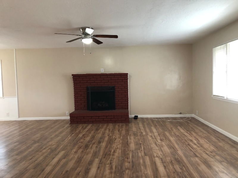 Building Photo - 5818 Pickering Ave