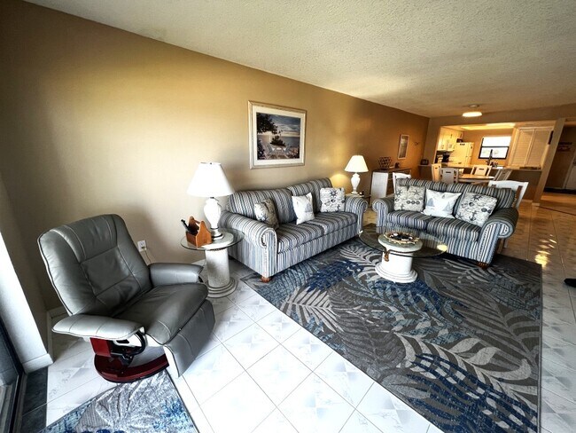 Building Photo - 15 N Atlantic Ave