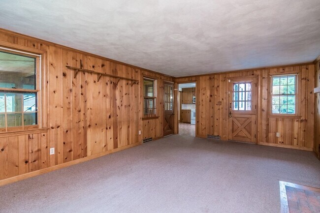 Building Photo - 78 Melwood Ave