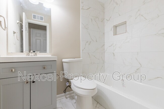 Building Photo - 5442 Loch Lomond Rd