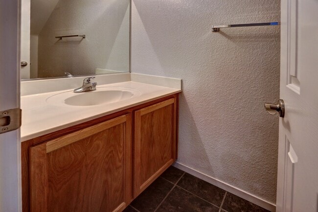 Building Photo - 6530 Bucking Horse Ln