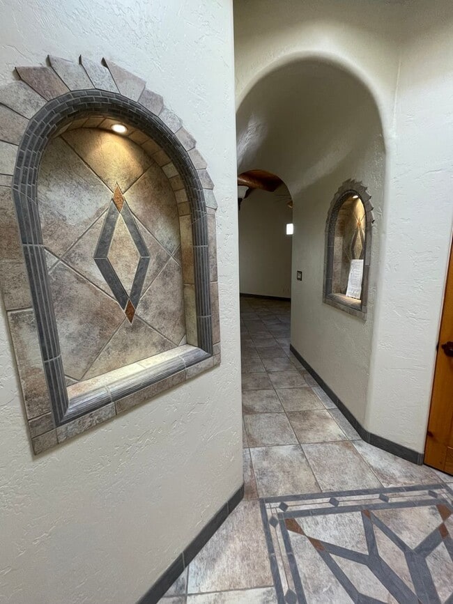Building Photo - Great Home in Picacho Hills - Fairway Vill...
