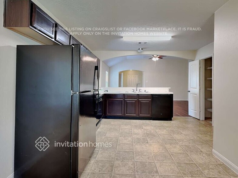 Building Photo - 2527 Shearwater Bend Dr