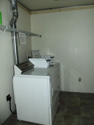 Building Photo - Interior - 800 Greencrest Dr