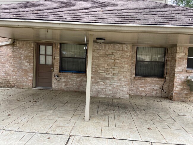 Building Photo - 3418 Candlewisp Dr