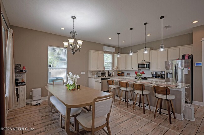 Building Photo - 3693 Lightview Ln