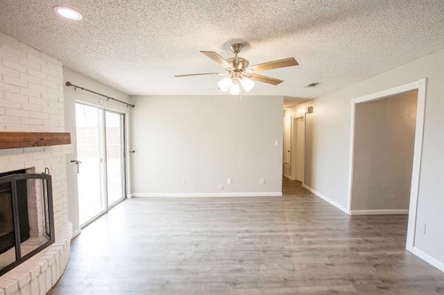 Building Photo - 1535 Rocky Point Dr