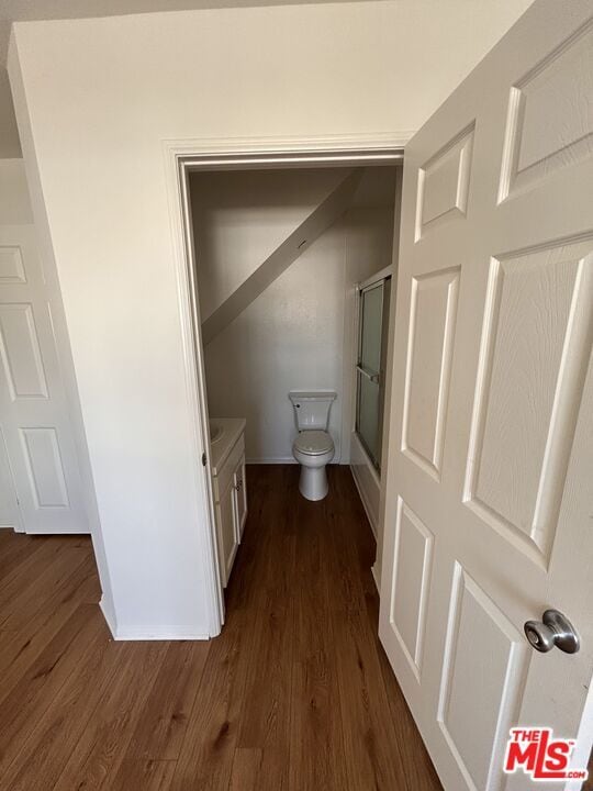 Building Photo - 3668 Mentone Ave