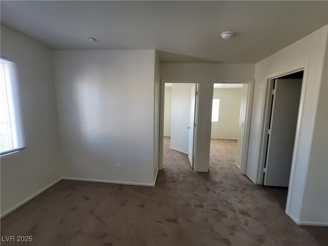 Building Photo - 9157 Desirable Ct