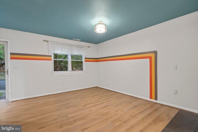 Building Photo - 11330 Headlands Ct