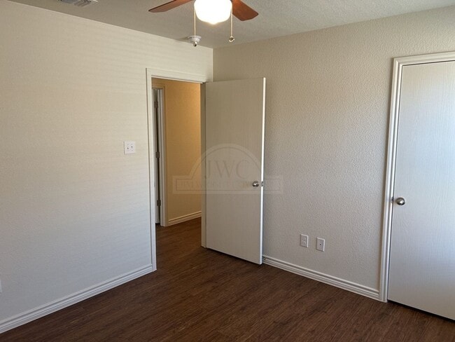 Building Photo - 1501 Justin Lp