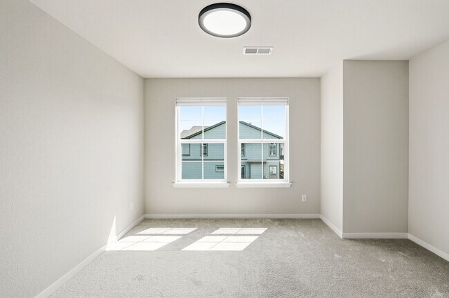 Building Photo - 137 Mohawk Cir