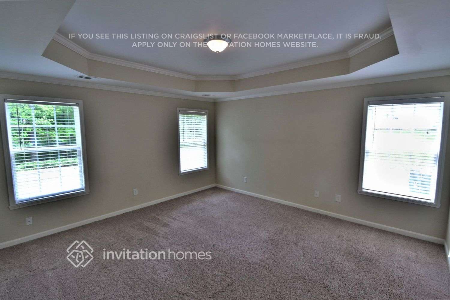 Building Photo - 1038 Fountain Lakes Ct