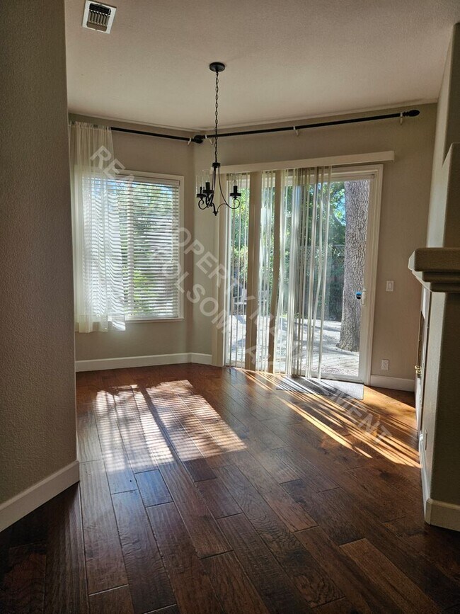 Building Photo - 4-Bedroom Single-Story Home in Briggs Ranch