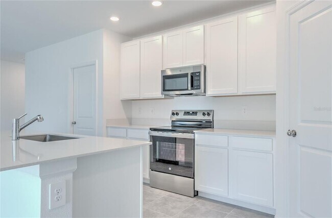 Building Photo - 1488 Cumberland Ave