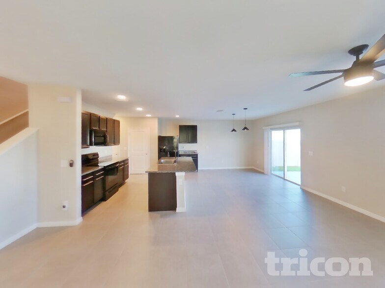 Building Photo - 4127 Willow Hammock Dr