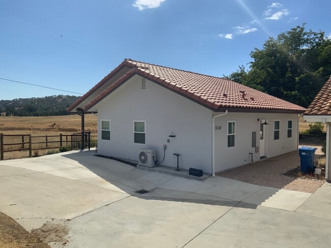 Primary Photo - 9148 Santa Margarita Rd