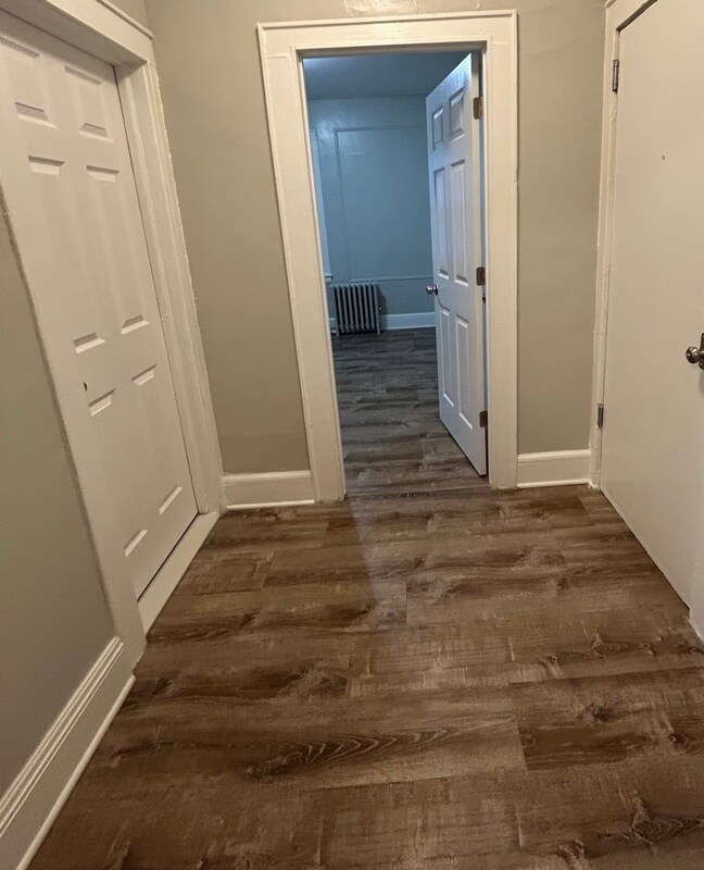 Building Photo - 100-102 Grand Ave