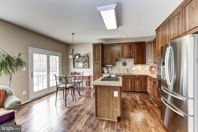 Building Photo - 20024 Northville Hills Terrace