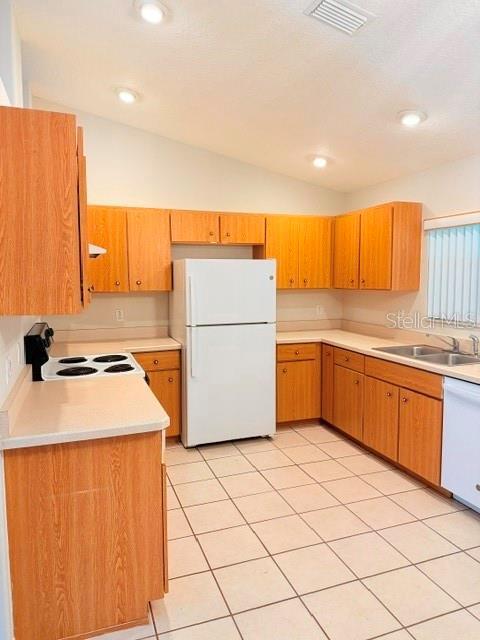 Building Photo - 5 Pontiac Ln