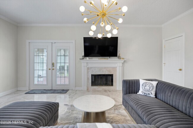 Building Photo - 200 Sunstone Ct