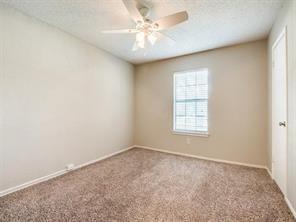 Building Photo - 524 Grace Dr