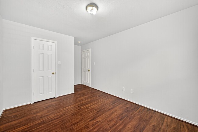 Building Photo - 6114 Barkermist Ln