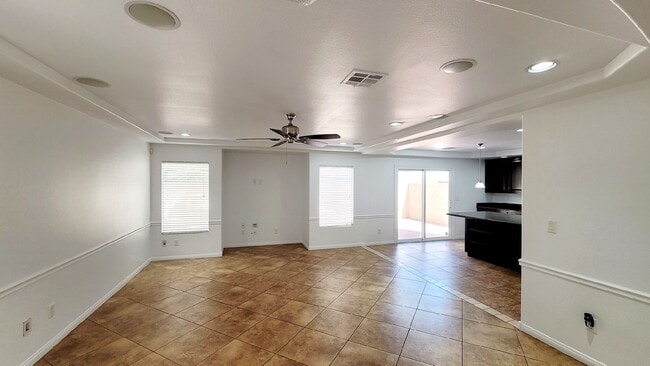 Building Photo - Lydian Ct  - 3 bedrooms , 2.5 bath, 1864 SQFT