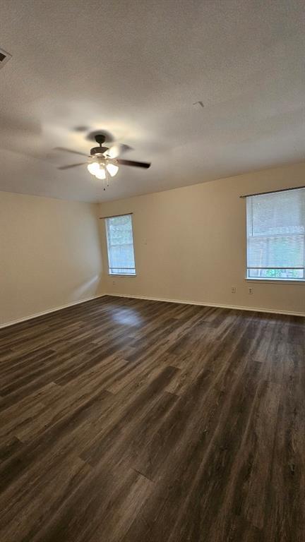 Building Photo - 14902 Snelling Dr