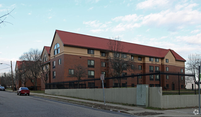 Building Photo - The Evanston