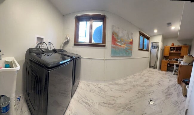 Building Photo - 23362 N Apple Hill Ln