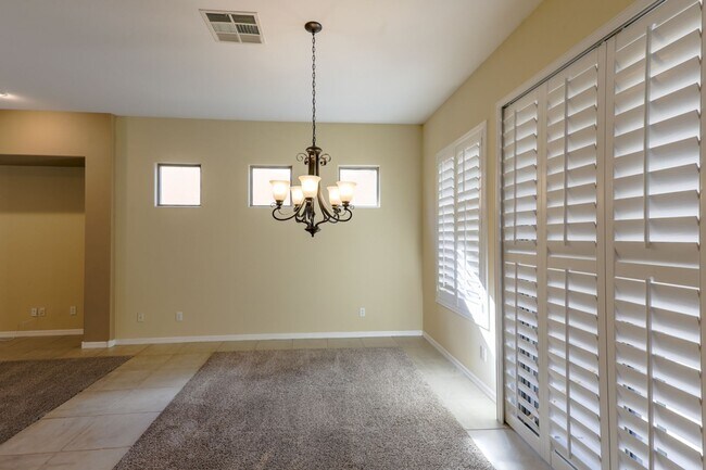 Building Photo - Anthem Country Club Beauty w/ Casita