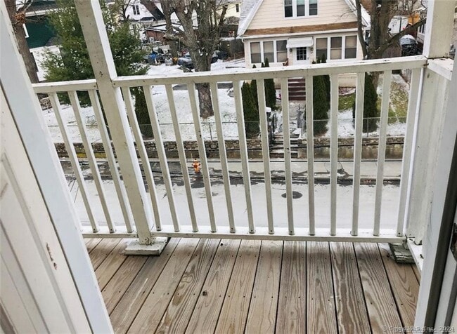 Building Photo - 68 Englewood Ave