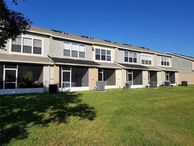 Building Photo - 4536 Kennewick Pl