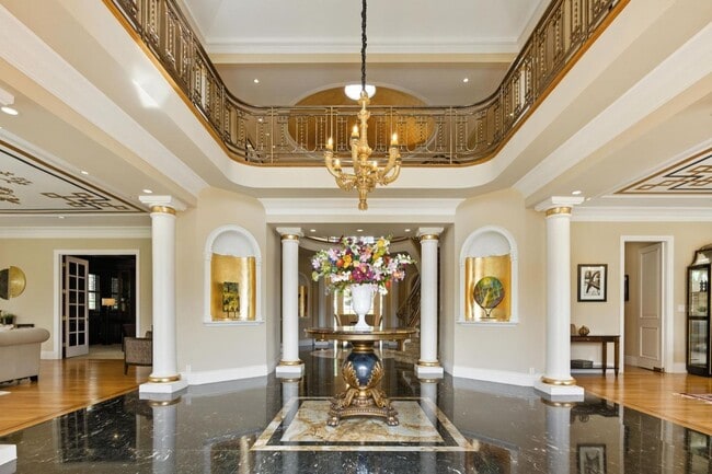 Building Photo - 90 Broadacres Rd