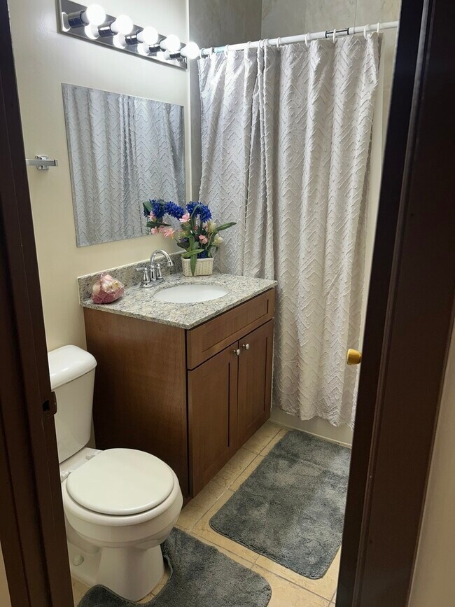 Building Photo - 1520 Crimson Ln