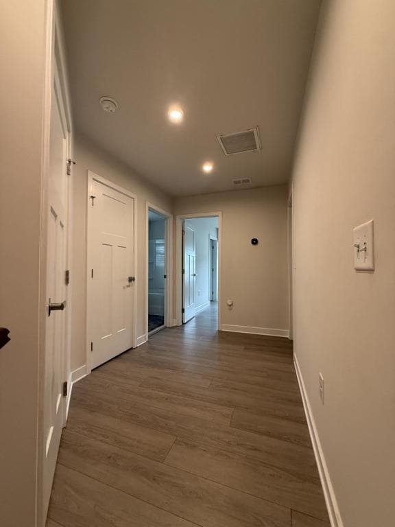 Building Photo - 331 Golan Cir