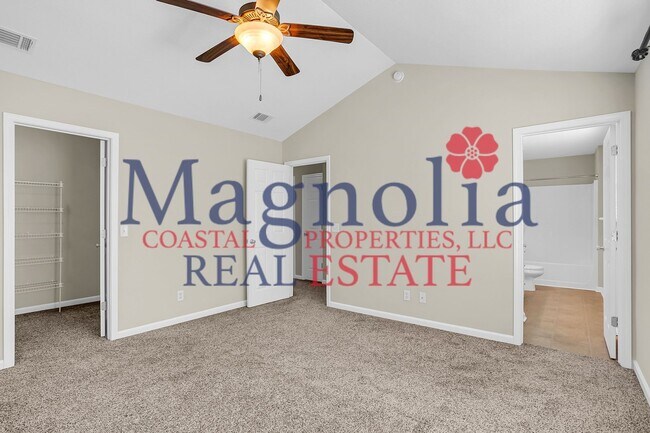 Building Photo - 3 Bedroom 2.5 Bathroom 1488 sf townhome in Cypress Point - Richmond Hill