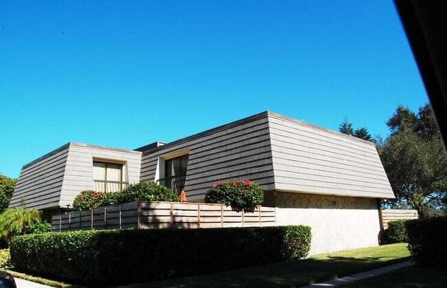 Building Photo - 311 3rd Terrace