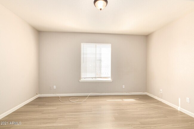 Building Photo - 4551 E Desert Trumpet Rd