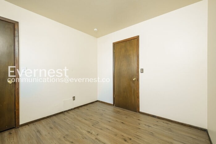Building Photo - 2810 1/2 Cordry Court