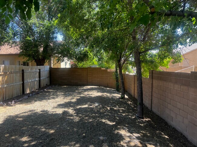 Building Photo - 6497 E Kilkenny Pl