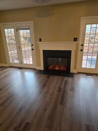 Building Photo - 9308 Gordon Ct