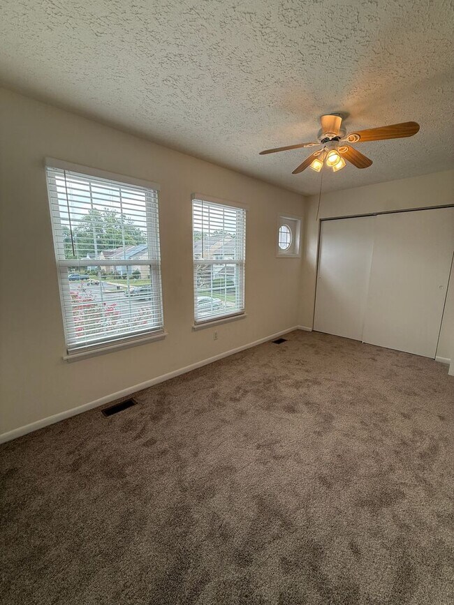 Building Photo - 1347 Rigbie Hall Ct