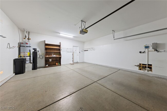 Building Photo - 1805 Joy Grove Ave