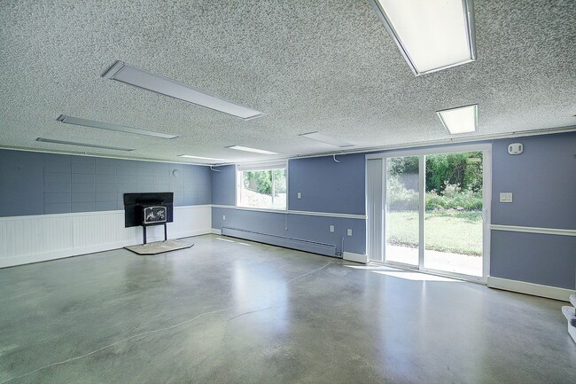 Building Photo - 3bd/1.75ba Issaquah Home